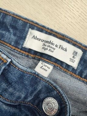 Abercrombie & Fitch Women's Blue Skinny High-Rise Jeans